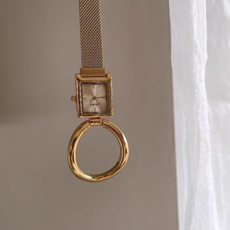 Women’s Quartz Watch 4