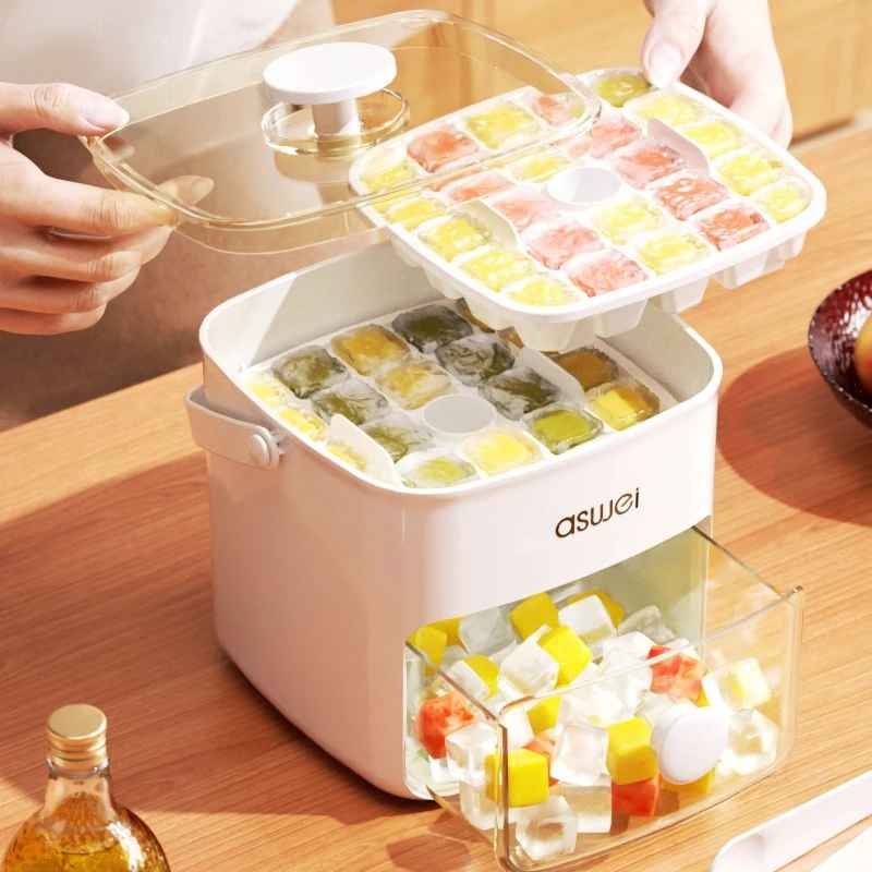 Extra Large Ice Cube Maker 2